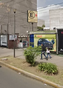 Penciones Y Estacionamiento en Av. Cuauhtémoc 263, Roma Nte., Cuauhtémoc, 06700 Ciudad de México, CDMX