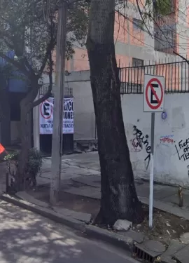 Penciones Y Estacionamiento En Calle Querétaro 38, Roma Nte., Cuauhtémoc, 06700 Ciudad de México, CDMX